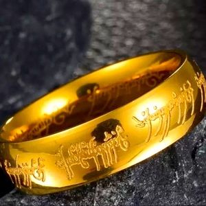 Replica of lord and rings, ring